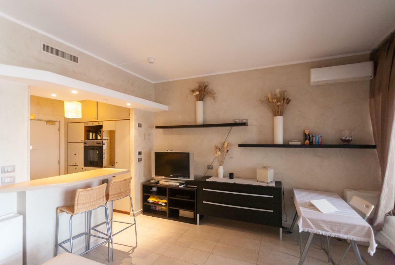 Casa Wendy - Swimming Pool Parking And Wifi Apartment Rapallo Ngoại thất bức ảnh